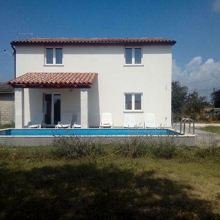 Апартаменты Pool House - Medulin Riviera Экстерьер фото